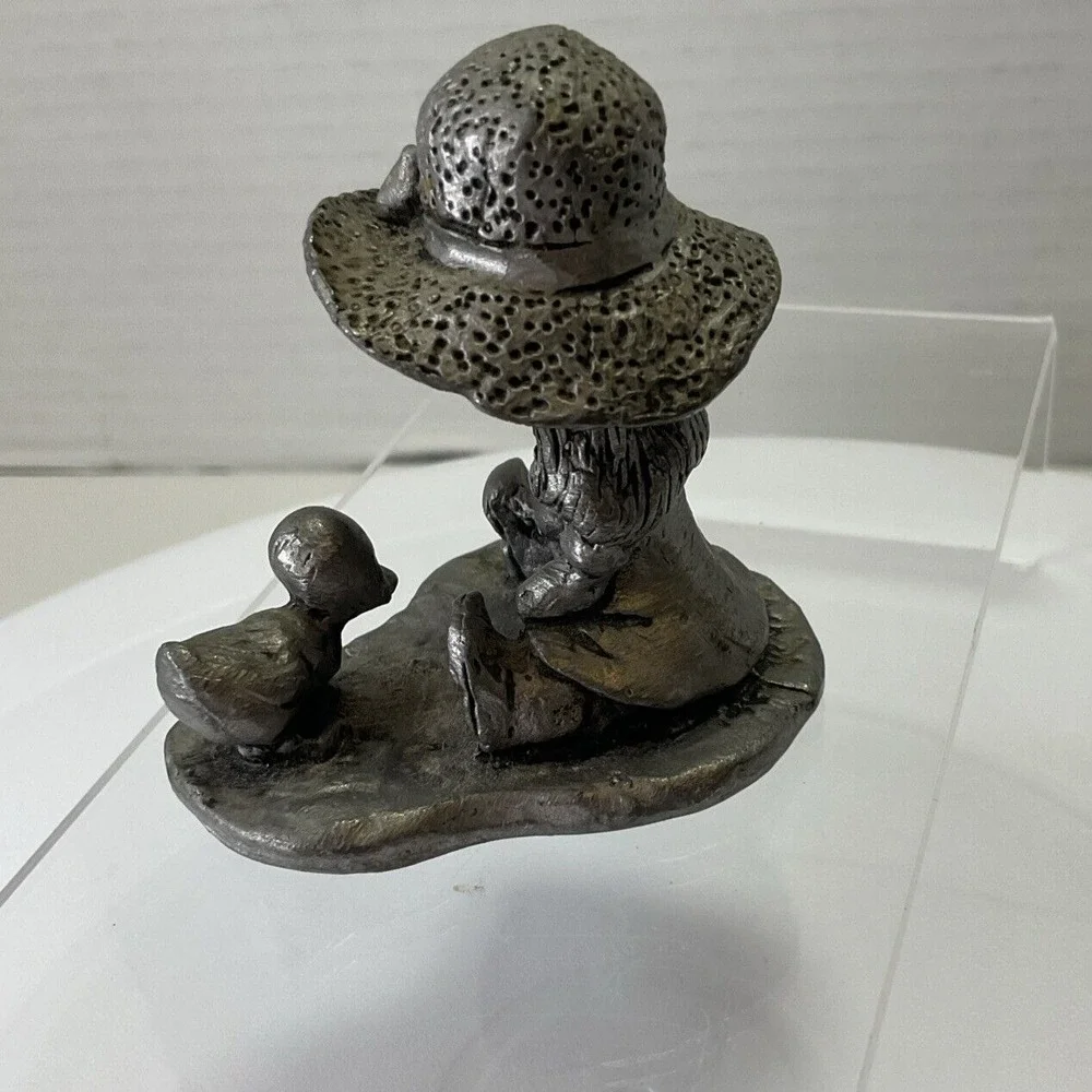 1975 Michael‎ Ricker Pewter Signed Figurine of Girl with Big Hat and Little Duck